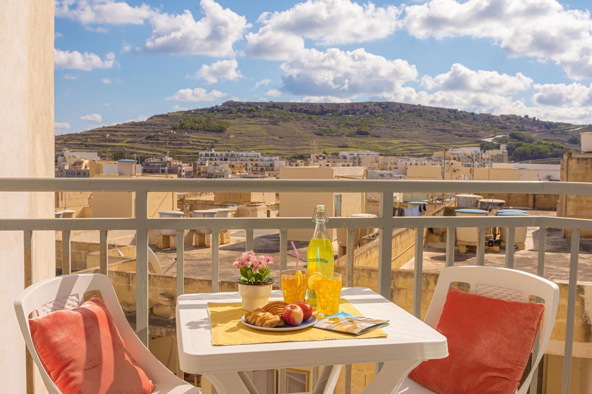 Hillock Residence Apartments Marsalforn Bagian luar foto
