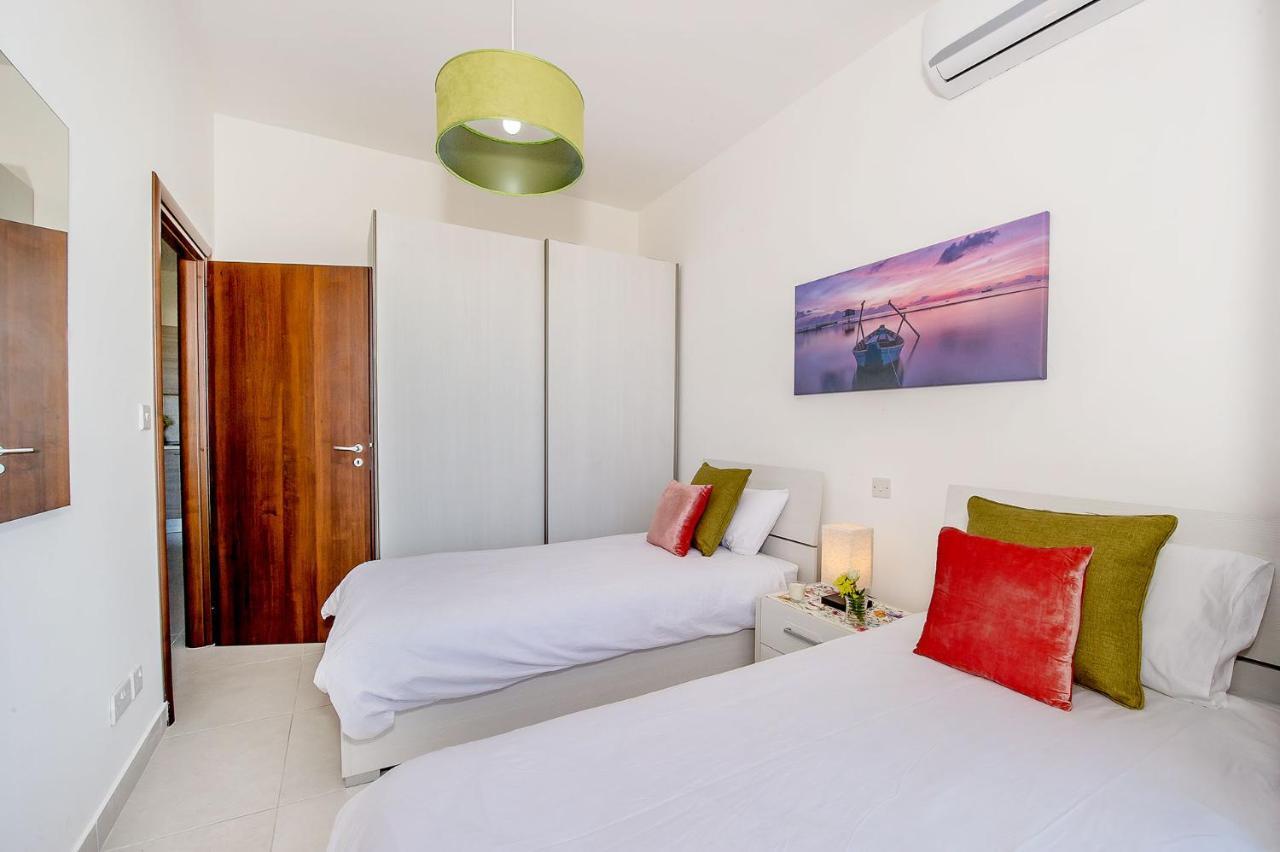 Hillock Residence Apartments Marsalforn Bagian luar foto